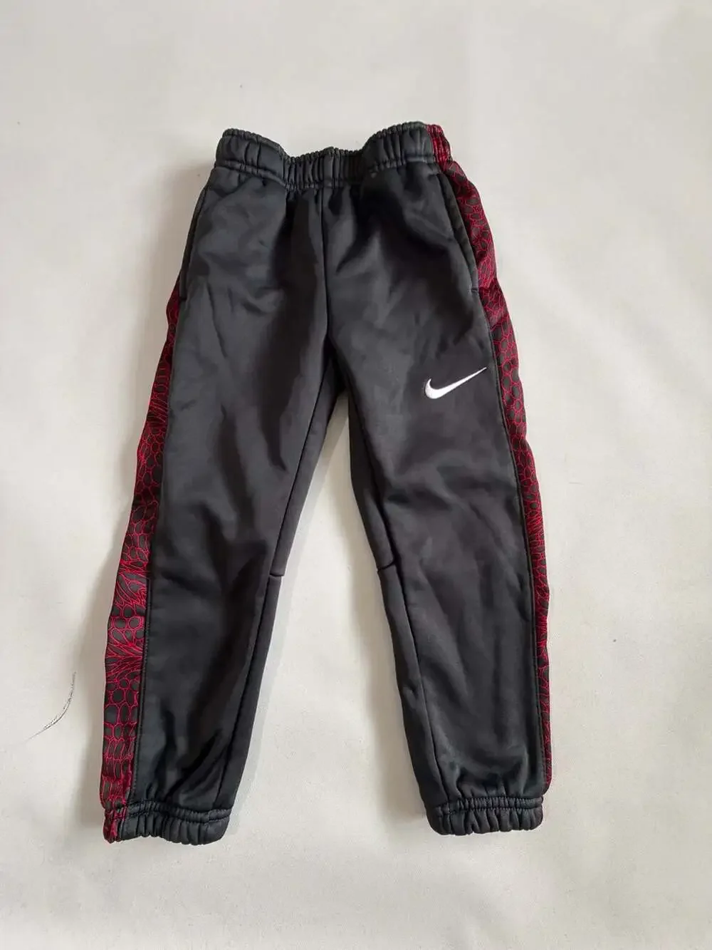 Nike Dri-Fit Boys 4T Gray Black Jogger Pants Red Snake Side Stripe Athletic